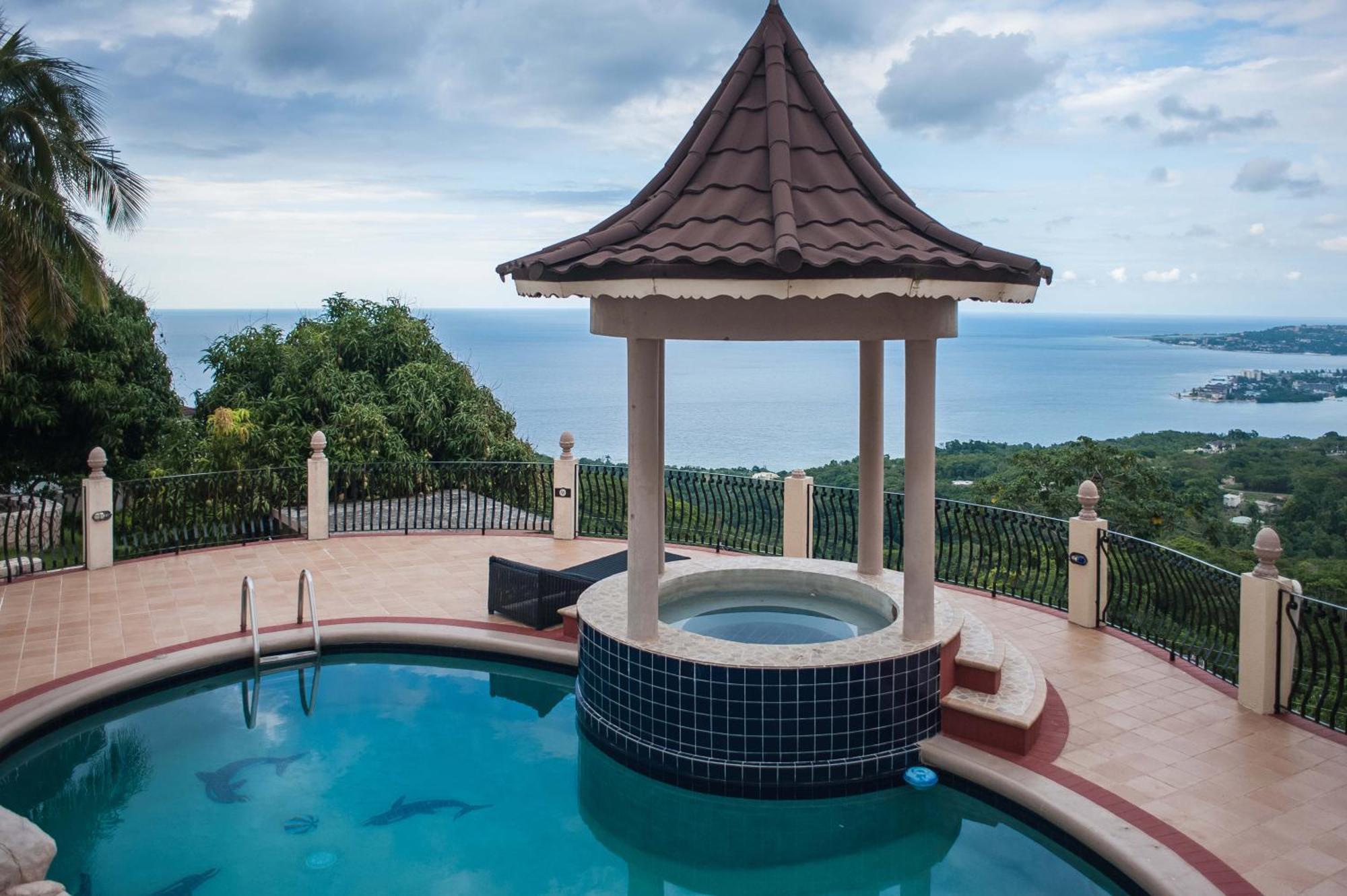 Clarridge View Guesthouse Montego Bay Eksteriør bilde